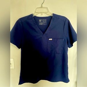 FIGS Catarina one pocket scrub top